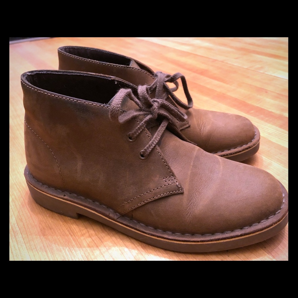 Clark’s desert boot Women’s size 6